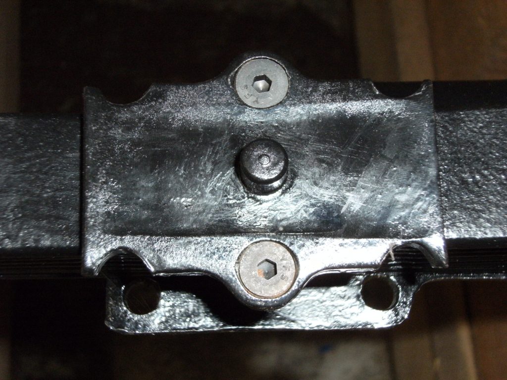 Rear-spring-clamp-1 – Morris Register