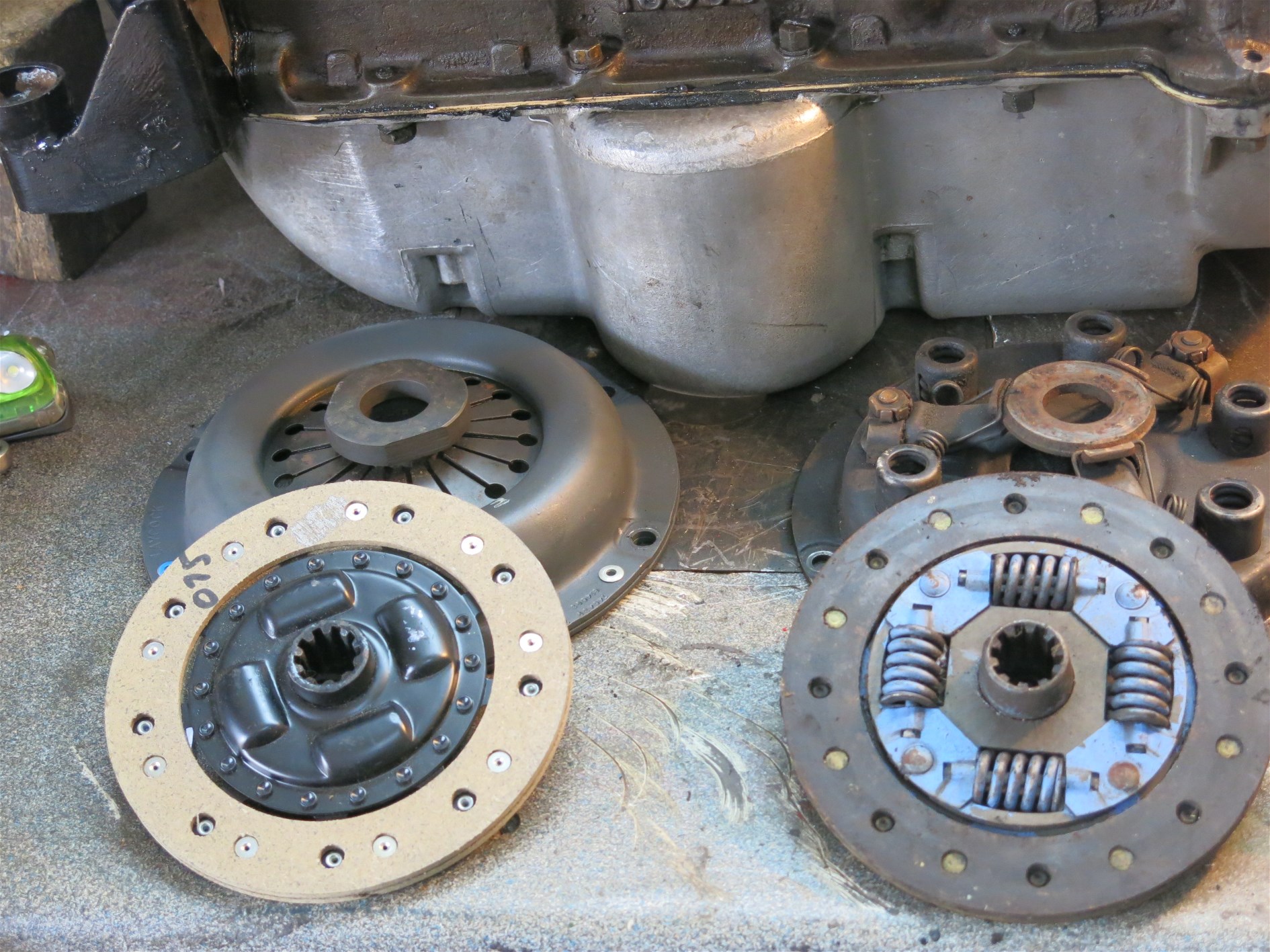 Clutch-comparison – Morris Register